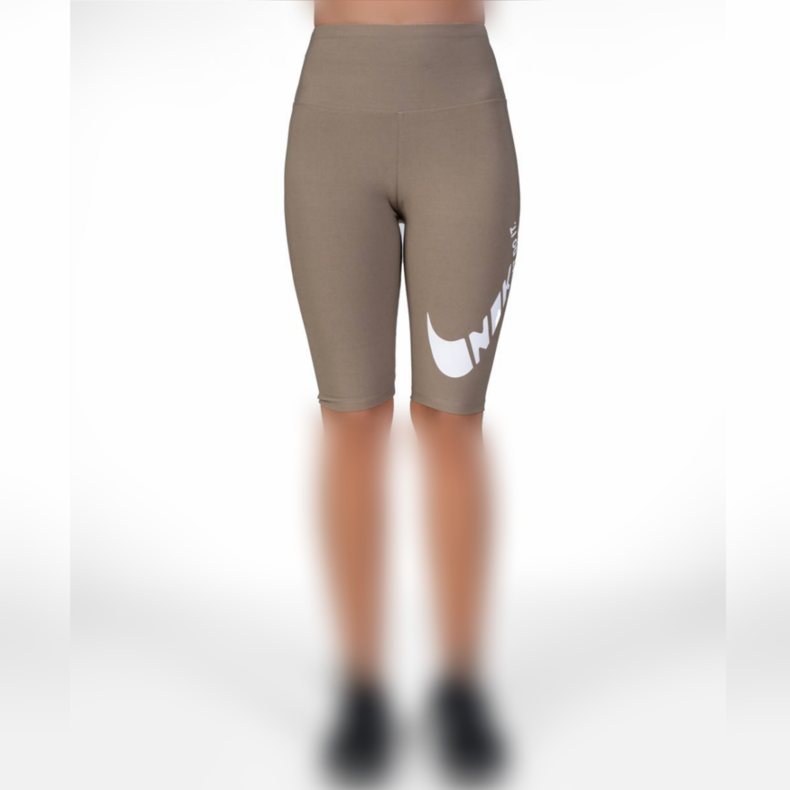 شلوارک و دامن