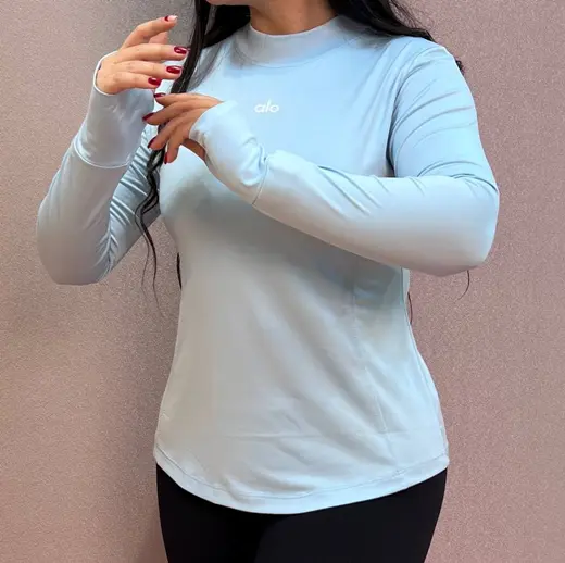 بلوز alo یقه سه سانت 40 تا 50